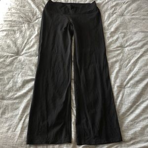 Nike Dri-Fit flare leg pants 🌟 Like New🌟